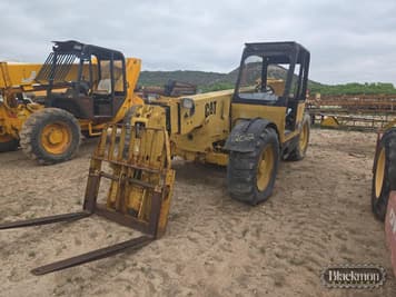 Main image Caterpillar TH63